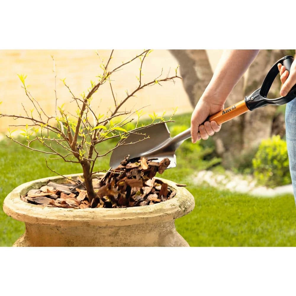 Anvil 18 in. D-Grip Short Wood Handle Compact Digging Shovel - Image 5